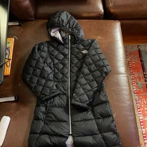 NWOT The North Face Quilted Parka - M (10/12
